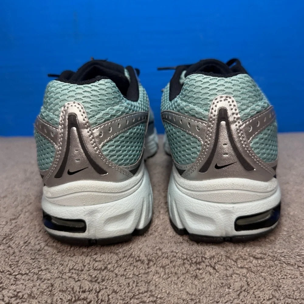 Nike moto2k
Cannon green haze
Brand new - Picture 5 of 9